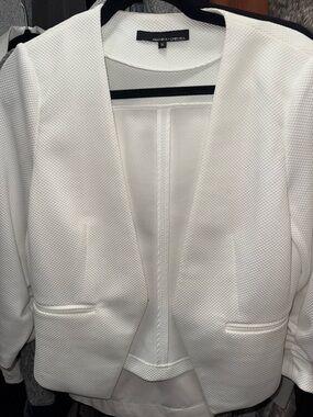 Amanda & Chelsea White Textured Open-Front Blazer